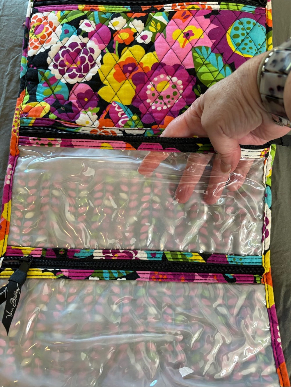 Vera Bradley Ultimate Travel
Case in(Retired) Va Va Bloom. - Picture 4 of 12